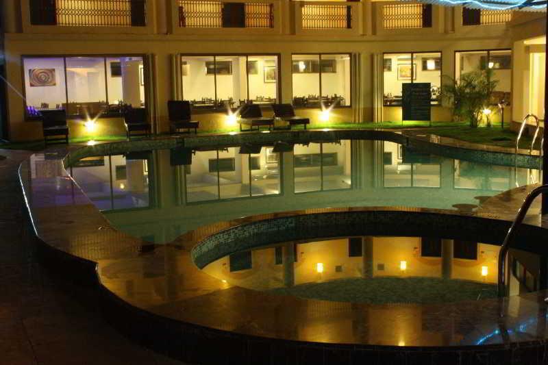 The Sea Horse Resort Baga Buitenkant foto