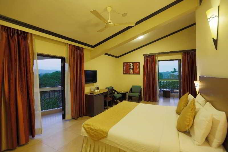 The Sea Horse Resort Baga Buitenkant foto