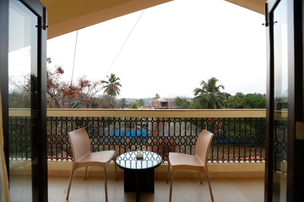 The Sea Horse Resort Baga Buitenkant foto